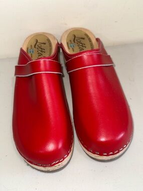 Lotta From Stockholm Red Leather Clog-Style Moccasins